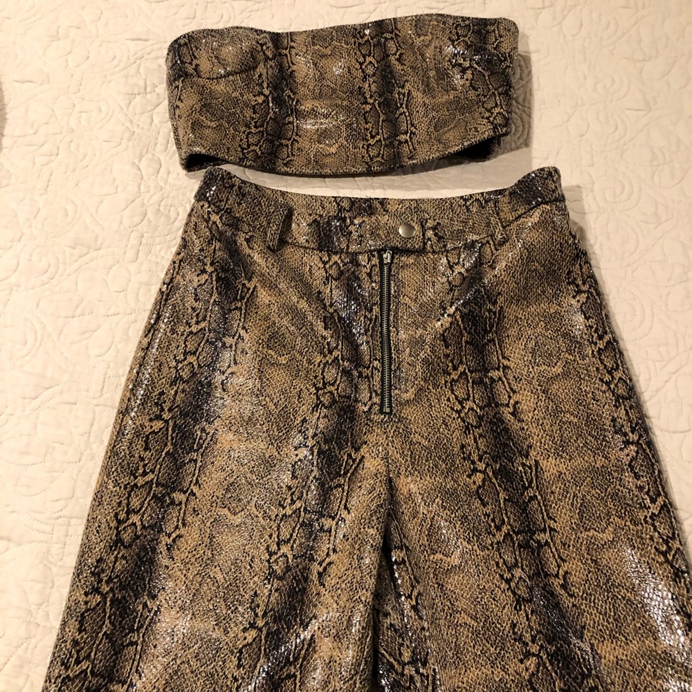 Two pieces snake print suit- like new!